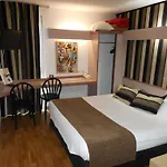 Eclipse Hotel Magnanville