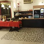 Eclipse Hotel Magnanville
