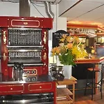 Eclipse Hotel Magnanville