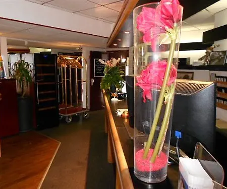 日食酒店 玛格楠维尔