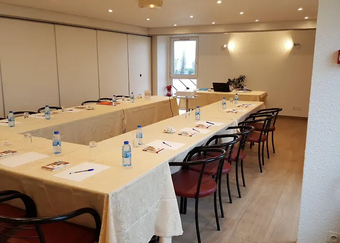 Hotel Eclipse Magnanville