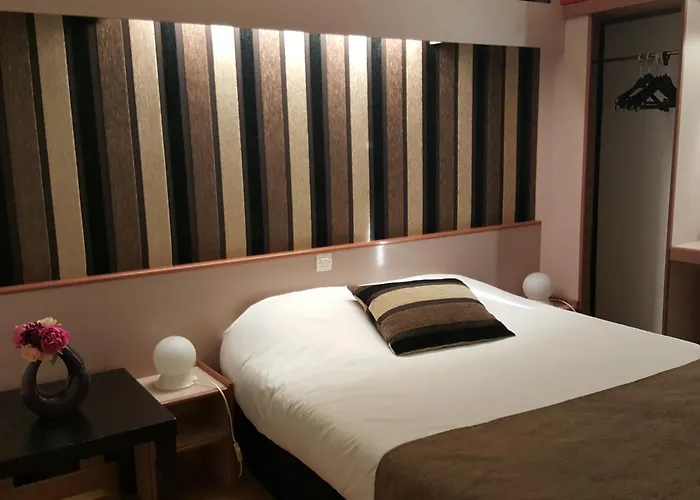 Eclipse 3* Magnanville